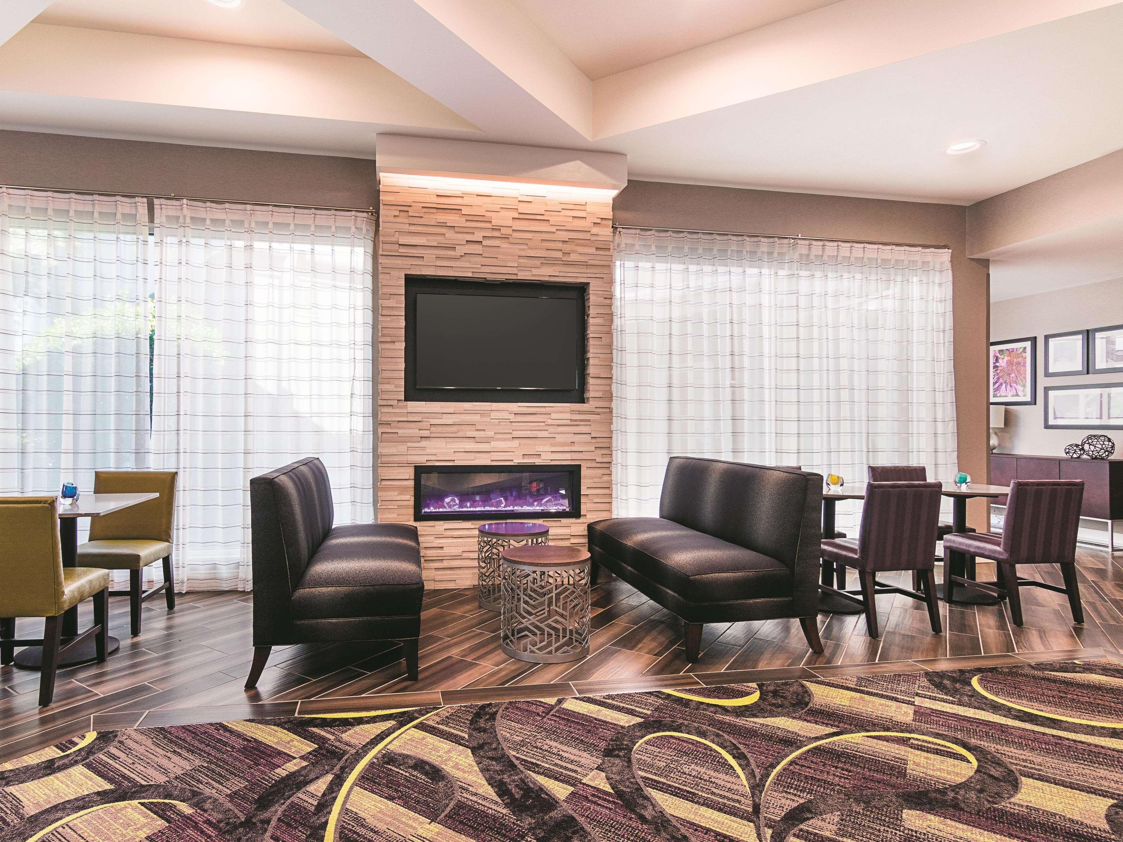 מלון La Quinta By Wyndham Atlanta קוניירס מראה חיצוני תמונה