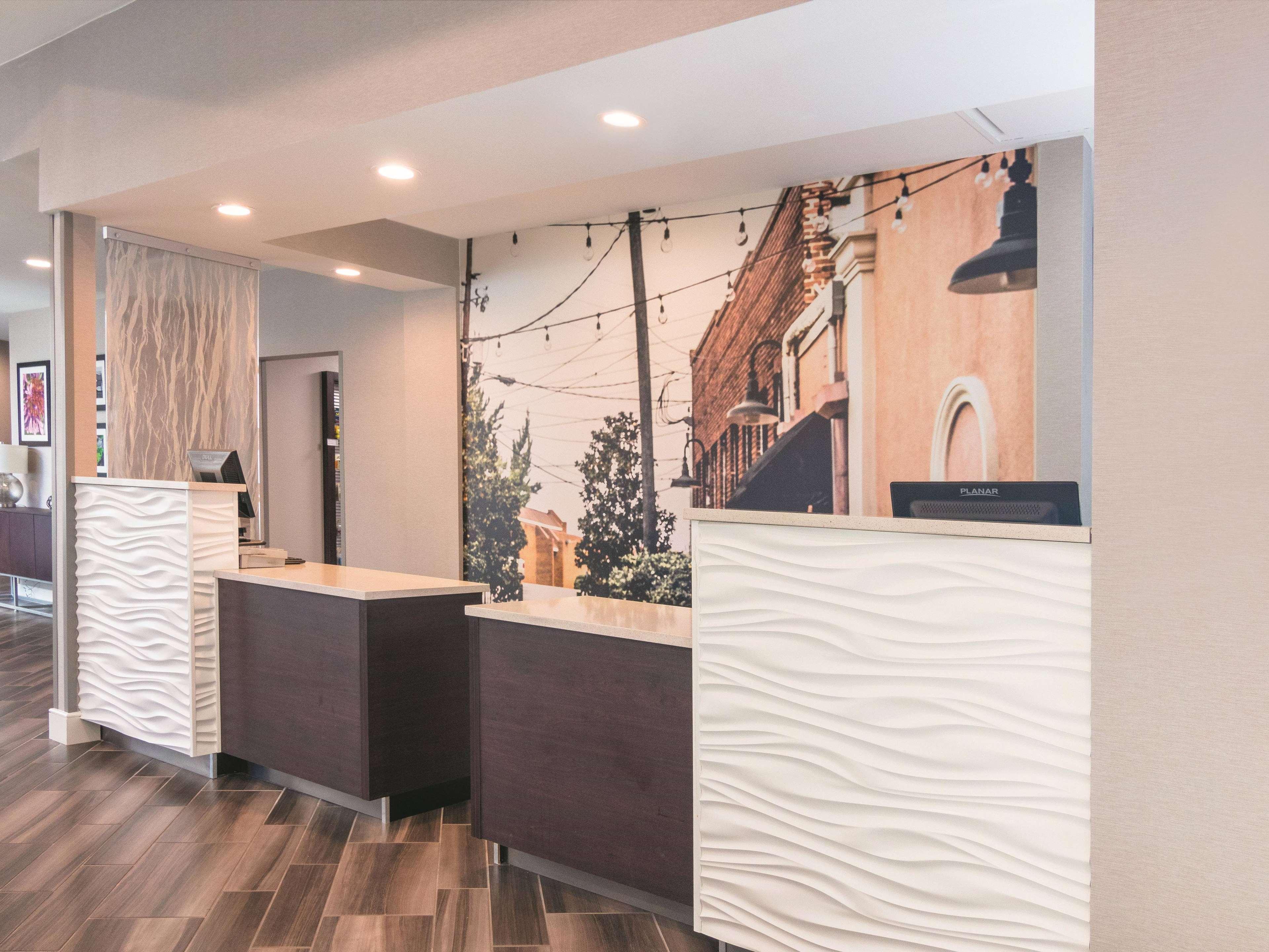 מלון La Quinta By Wyndham Atlanta קוניירס מראה חיצוני תמונה