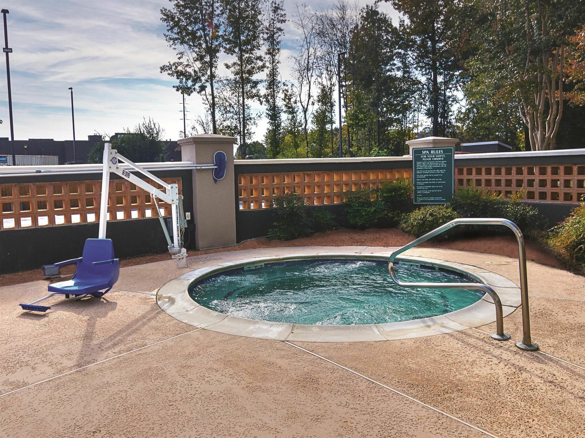 מלון La Quinta By Wyndham Atlanta קוניירס מראה חיצוני תמונה