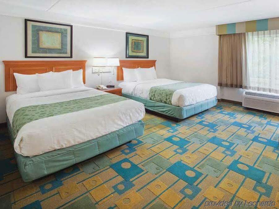 מלון La Quinta By Wyndham Atlanta קוניירס מראה חיצוני תמונה